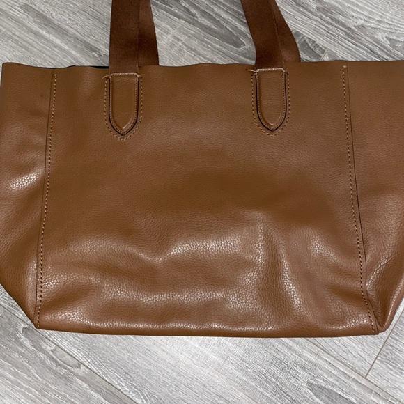 Coach Darby Tote - Picture 4 of 10